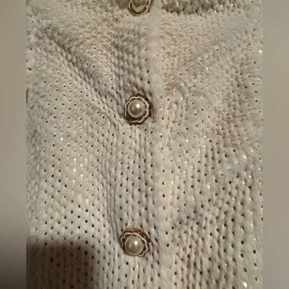 Blueberi Boulevard beige and Gold textured knit coat and dress - Picture 7 of 11